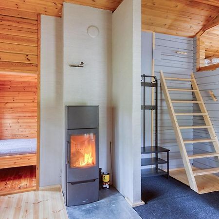 Kalanti Pinetree Cottages Cozy Log Cabin מראה חיצוני תמונה
